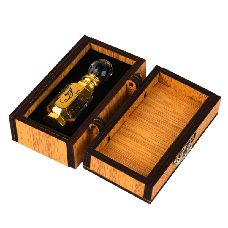 تولة عطر+بوكس خشب فاخر من بريق – هدية راقية